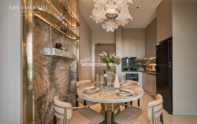 Sở hữu căn hộ Emerald Garden View ngay trung tâm chỉ 7 triệu/tháng mặt tiền Nguyễn Chí Thanh